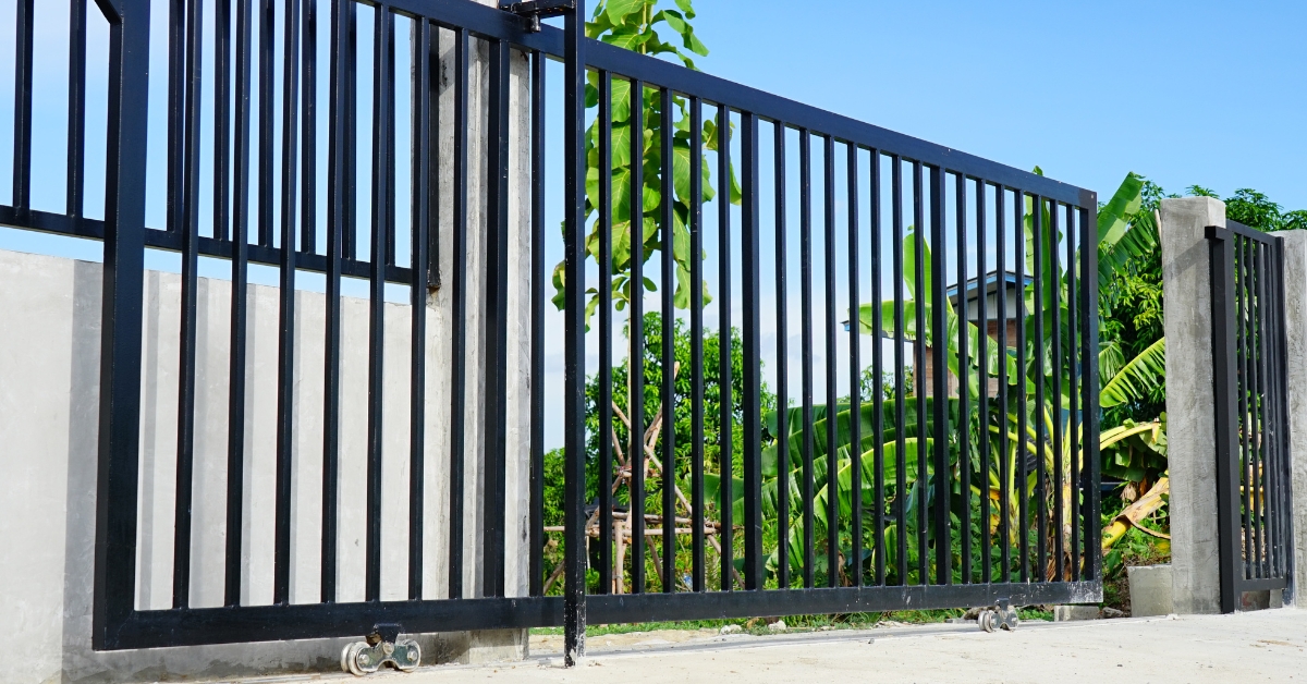 Disclaimer of Leader Gate Doors